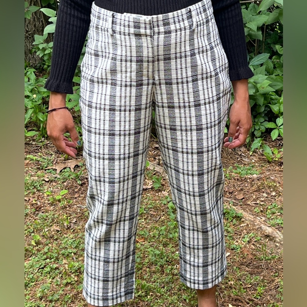 Black And White Plaid Pants, Size 6P, Ann Taylor, Like New, Barely Used